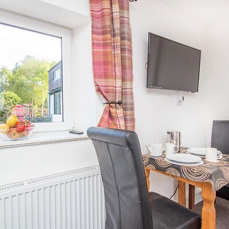 Altonsyde Studios Nairn Extérieur photo
