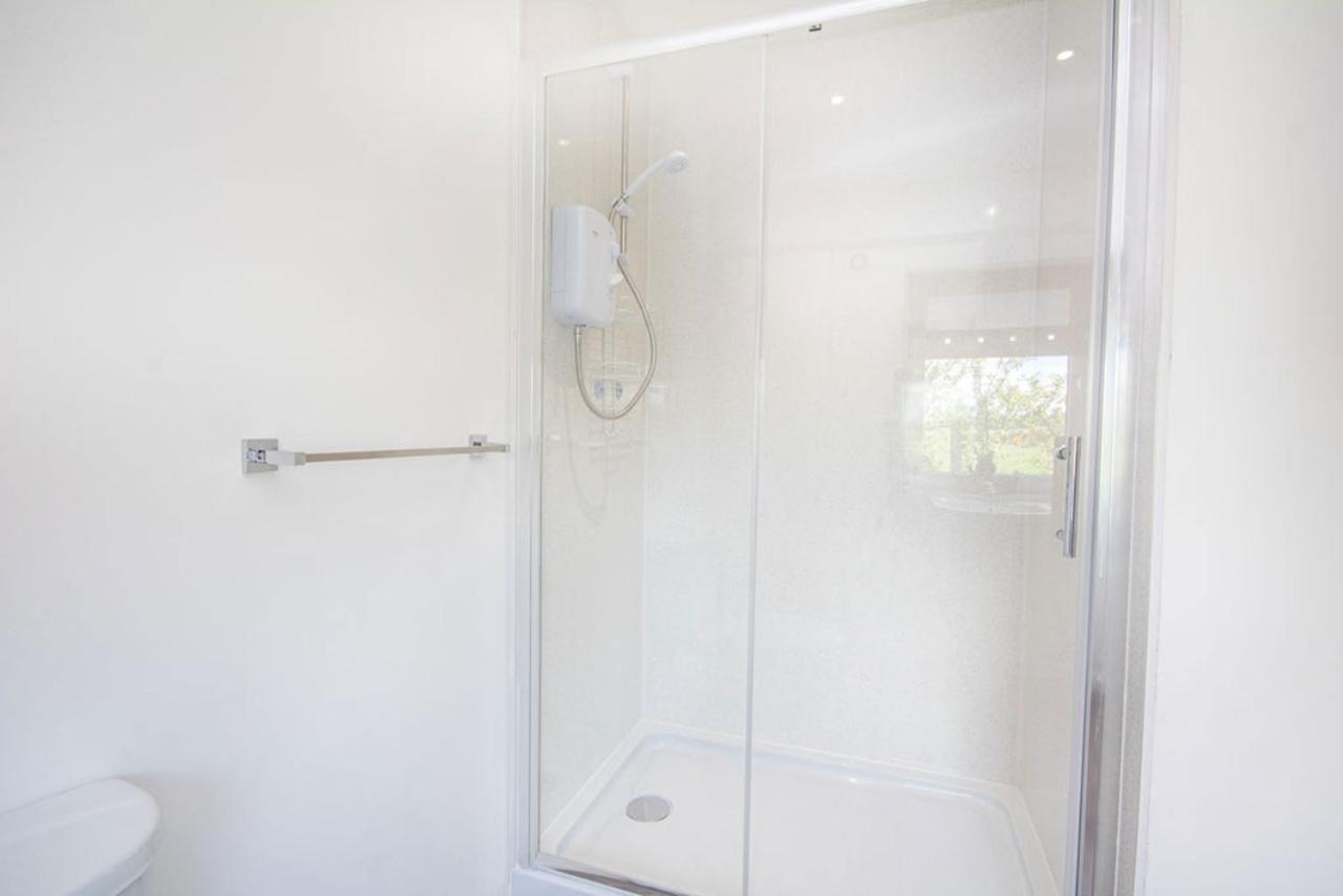 Altonsyde Studios Nairn Extérieur photo